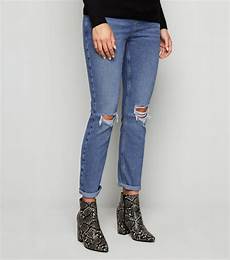 Jeans Holes Buttons